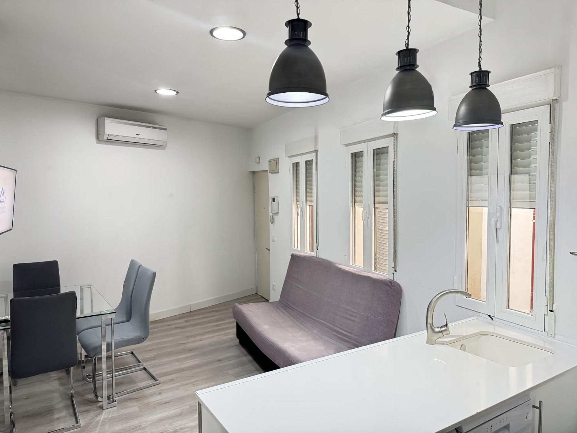 Apartamentos Day Madrid Plaza De Espana I — Photos 2